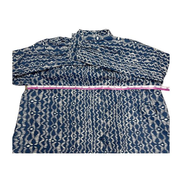 Roaman’s Button Up Long Sleeve Blue/White Comfortable Shirt Women’s Size Small - Picture 5 of 7